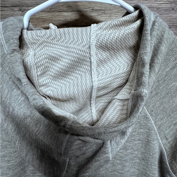 Under Armour Gray Hoodie with Cowl Neck and Long Sleeves - Picture 3 of 6